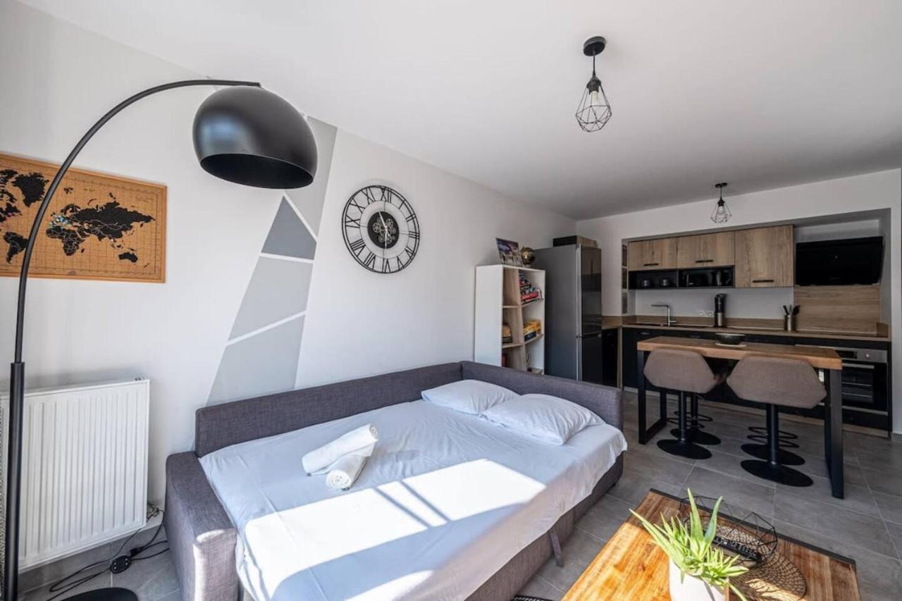 F2 Cozy Pour 4 Proche Disneyland - Fairytale Factory Villeneuve-Saint-Denis Εξωτερικό φωτογραφία